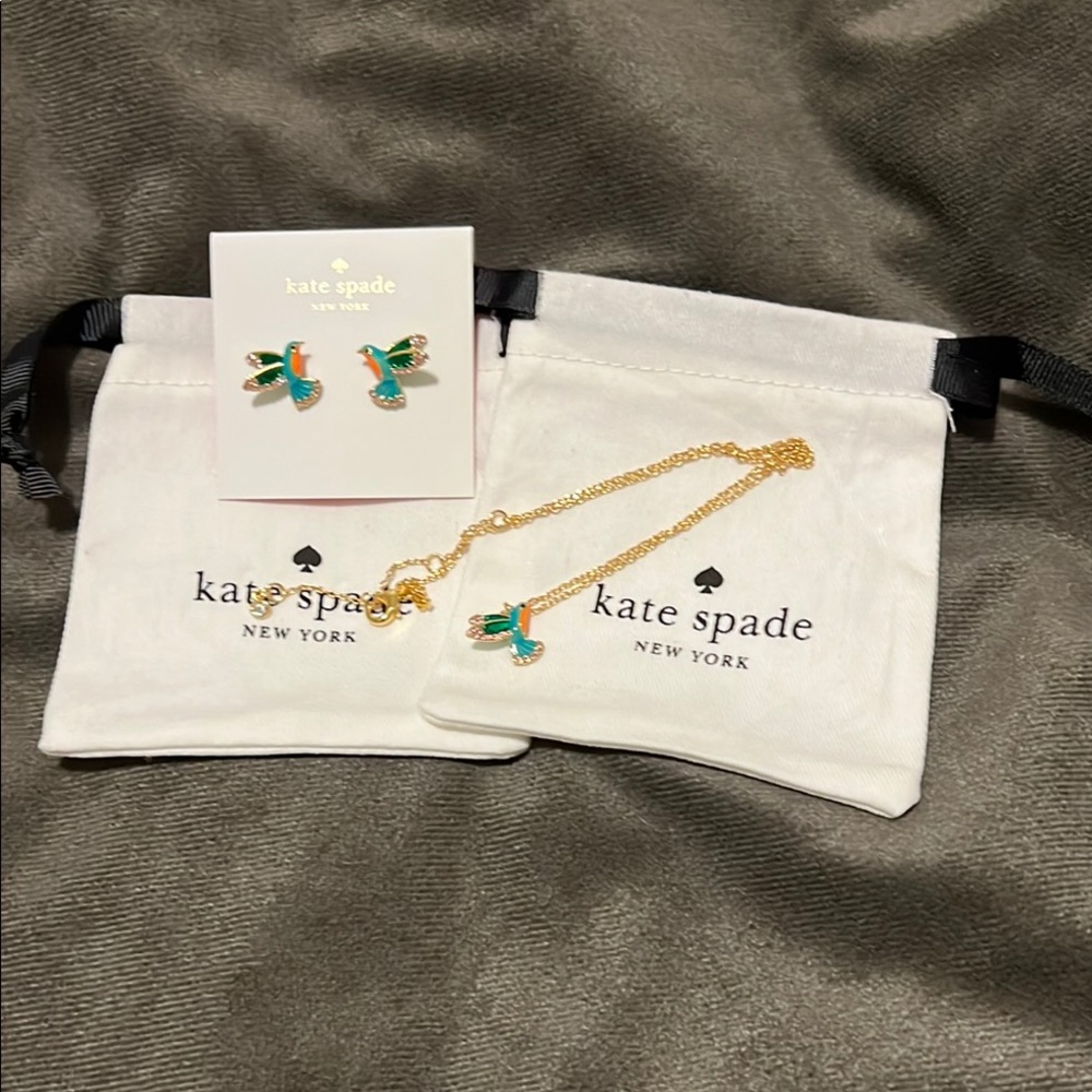 Hummingbird Kate Spade Green and Gold Color Necklace and Earrings Set NWT